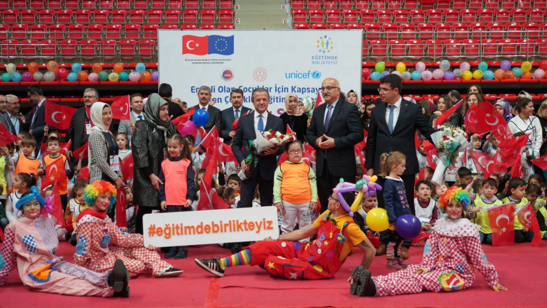 Eğitimde Birlikteyiz Çocuk Şenlikleri Konya ve Samsun'da düzenlendi.