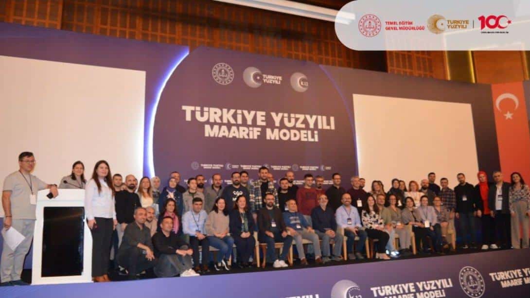 Öğretim Programları Geliştirme Çalıştayı Bütüncül Eğitim: Türkiye Yüzyılı Maarif Modeli
